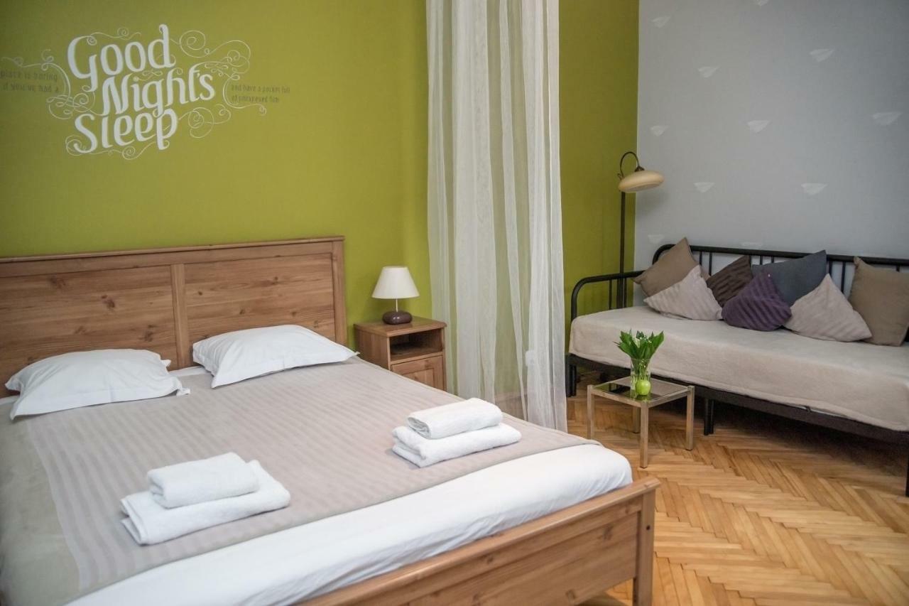 Red Kurka Apartments Krakow Exterior photo